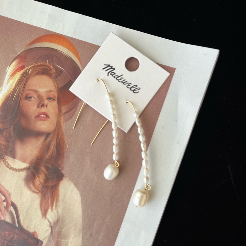 Madewell Pearl Drop Earrings -white
